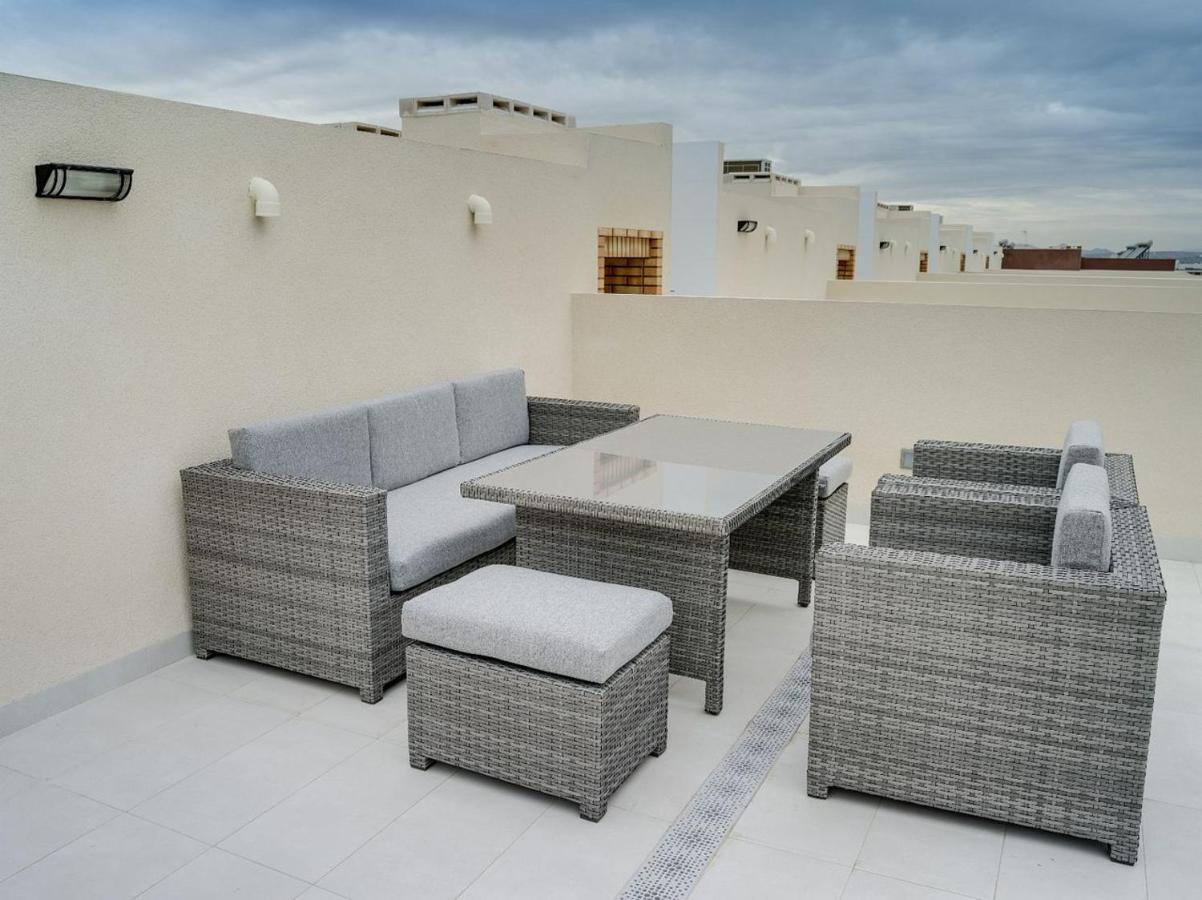 Vivienda Aguas Nuevas Familiar & Deportivo Apartment Torrevieja Exterior photo