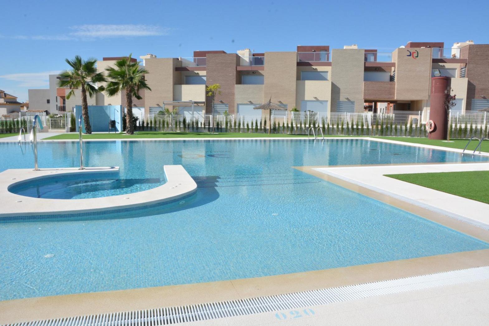 Vivienda Aguas Nuevas Familiar & Deportivo Apartment Torrevieja Exterior photo