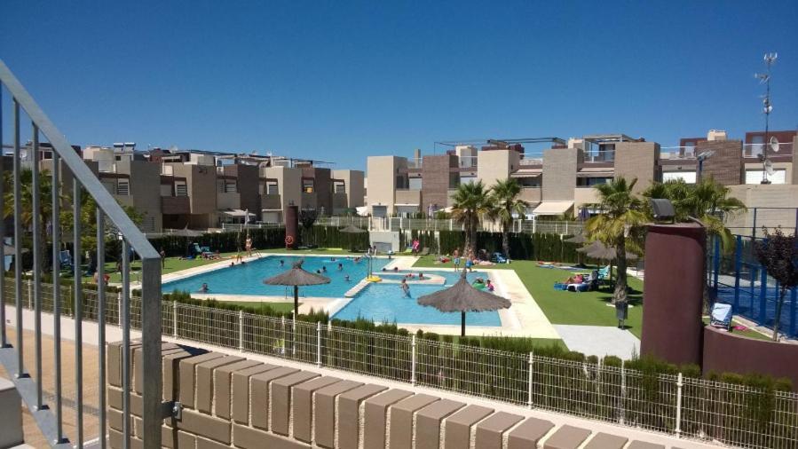 Vivienda Aguas Nuevas Familiar & Deportivo Apartment Torrevieja Exterior photo